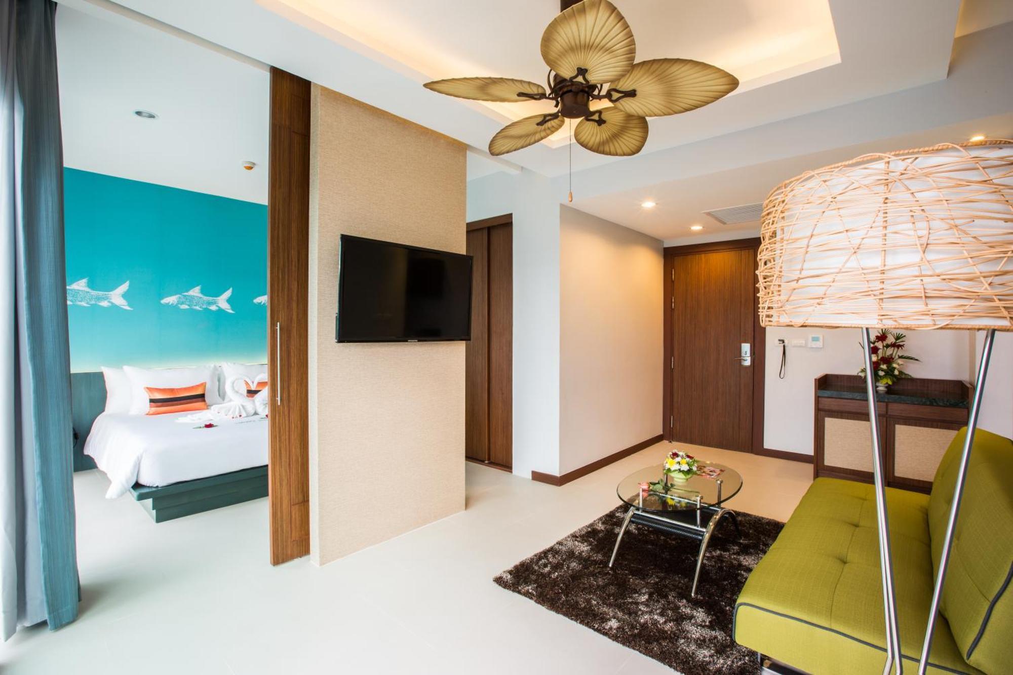 Fishermens Harbour Urban Resort - Sha Extra Plus Patong Room photo