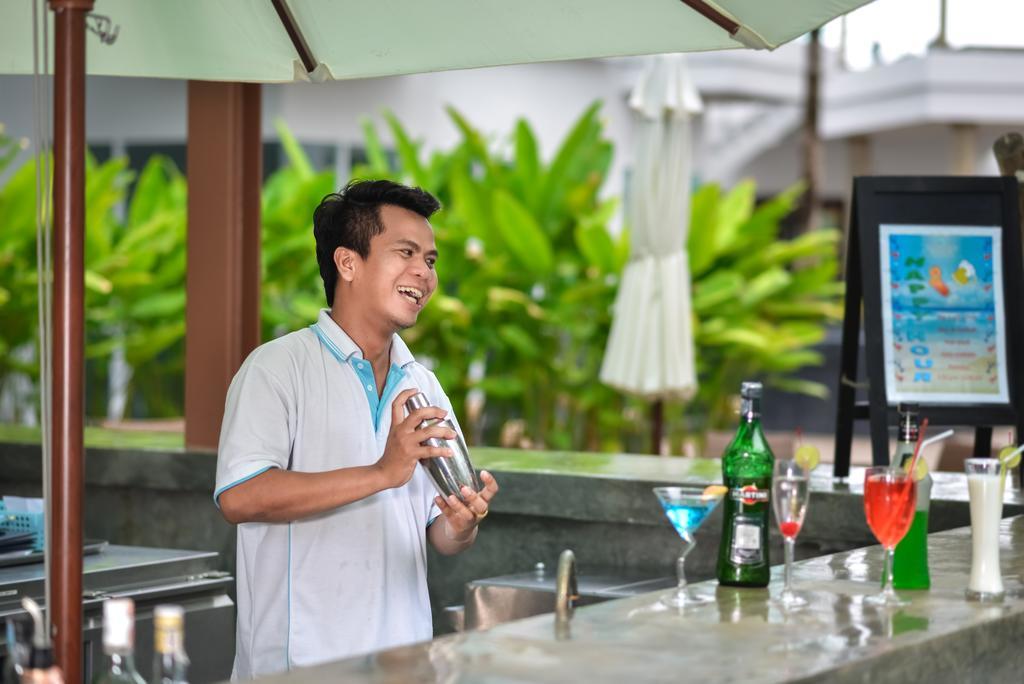 Fishermens Harbour Urban Resort - Sha Extra Plus Patong Exterior photo